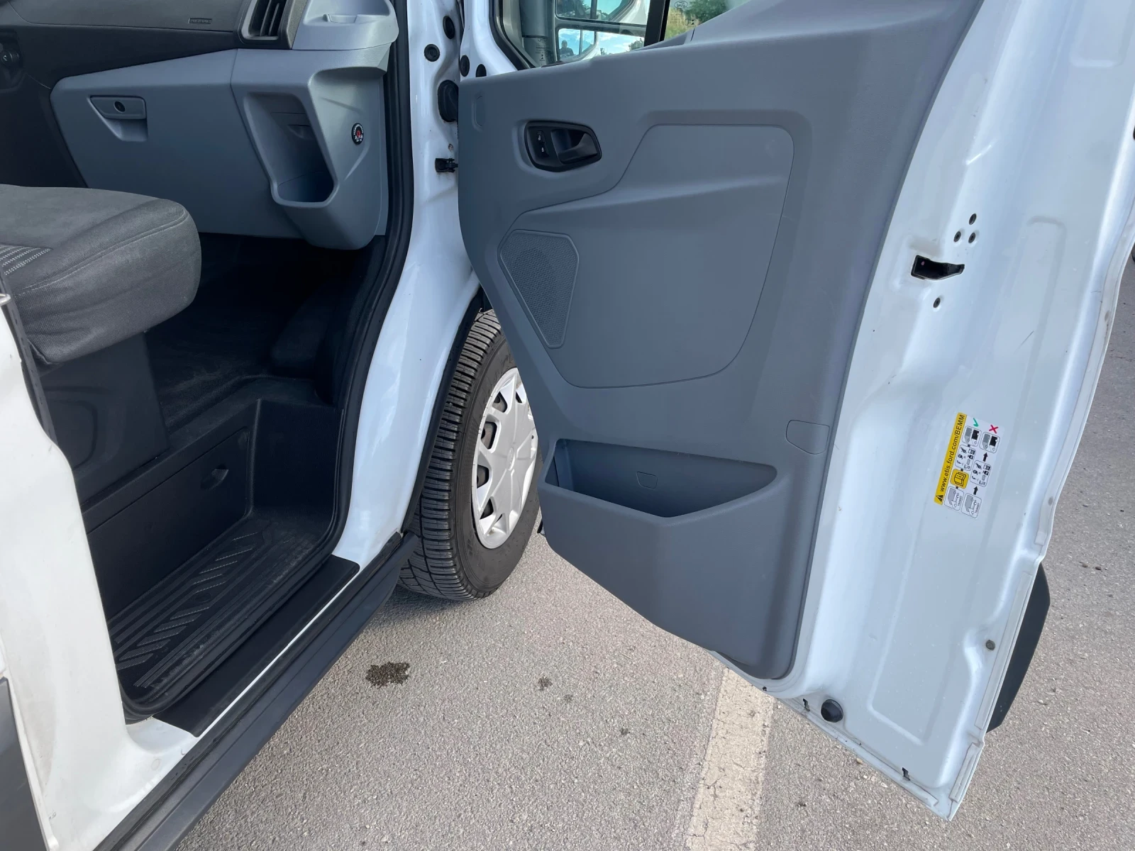 Ford Transit Maxi L4 H3 2.0tdci 130к.с. ТЕГЛИЧ, 6 скорости, снимка 14 - Бусове и автобуси - 54719459