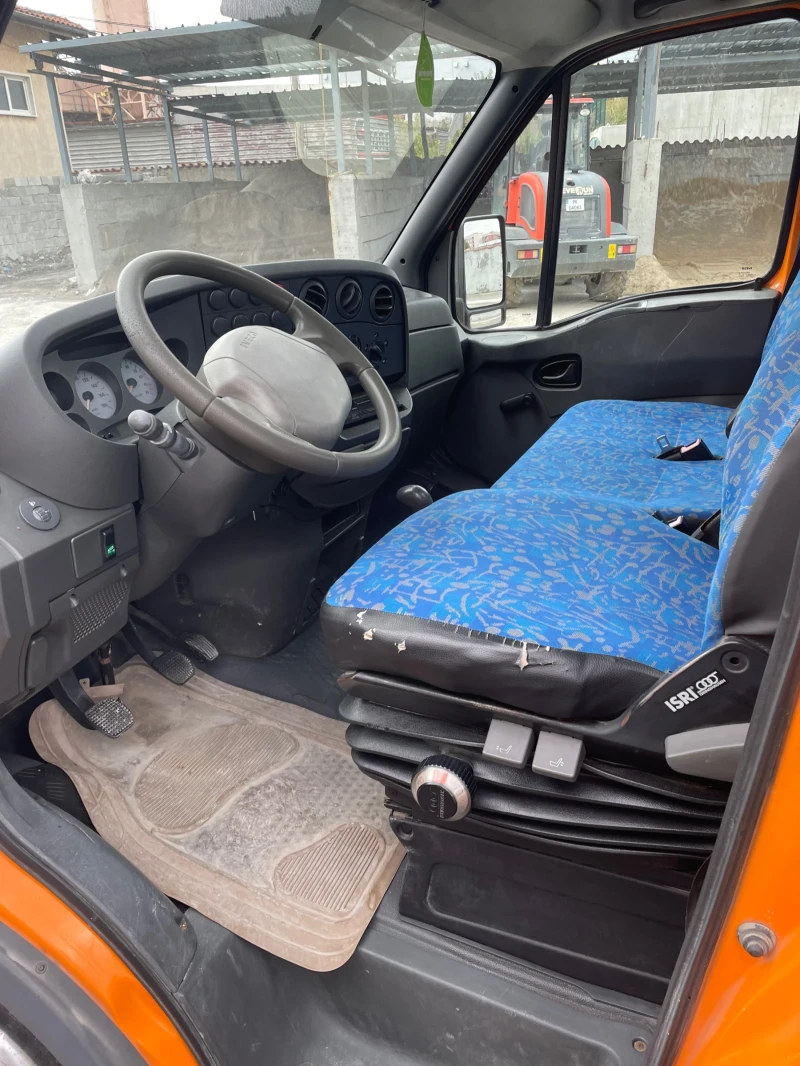 Iveco Daily 35C11, снимка 9 - Камиони - 52803335