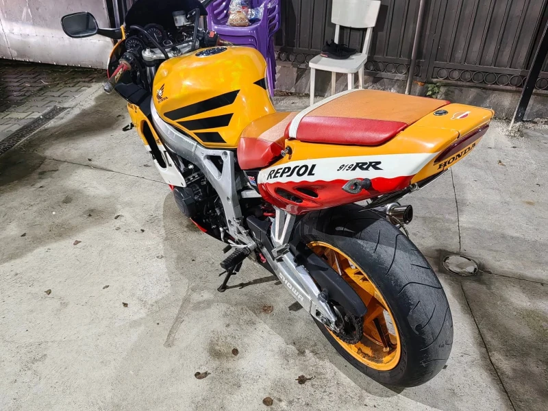 Honda Cbr 919rr* Repsol* Уникат* Като нов* Старата школа, снимка 5 - Мотоциклети и мототехника - 52665911