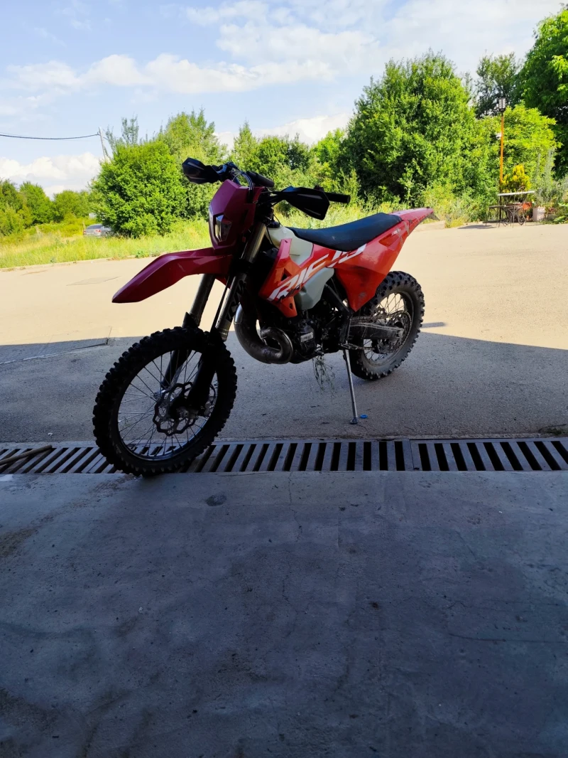 Rieju MR 300i 2026, снимка 5 - Мотоциклети и мототехника - 52946563