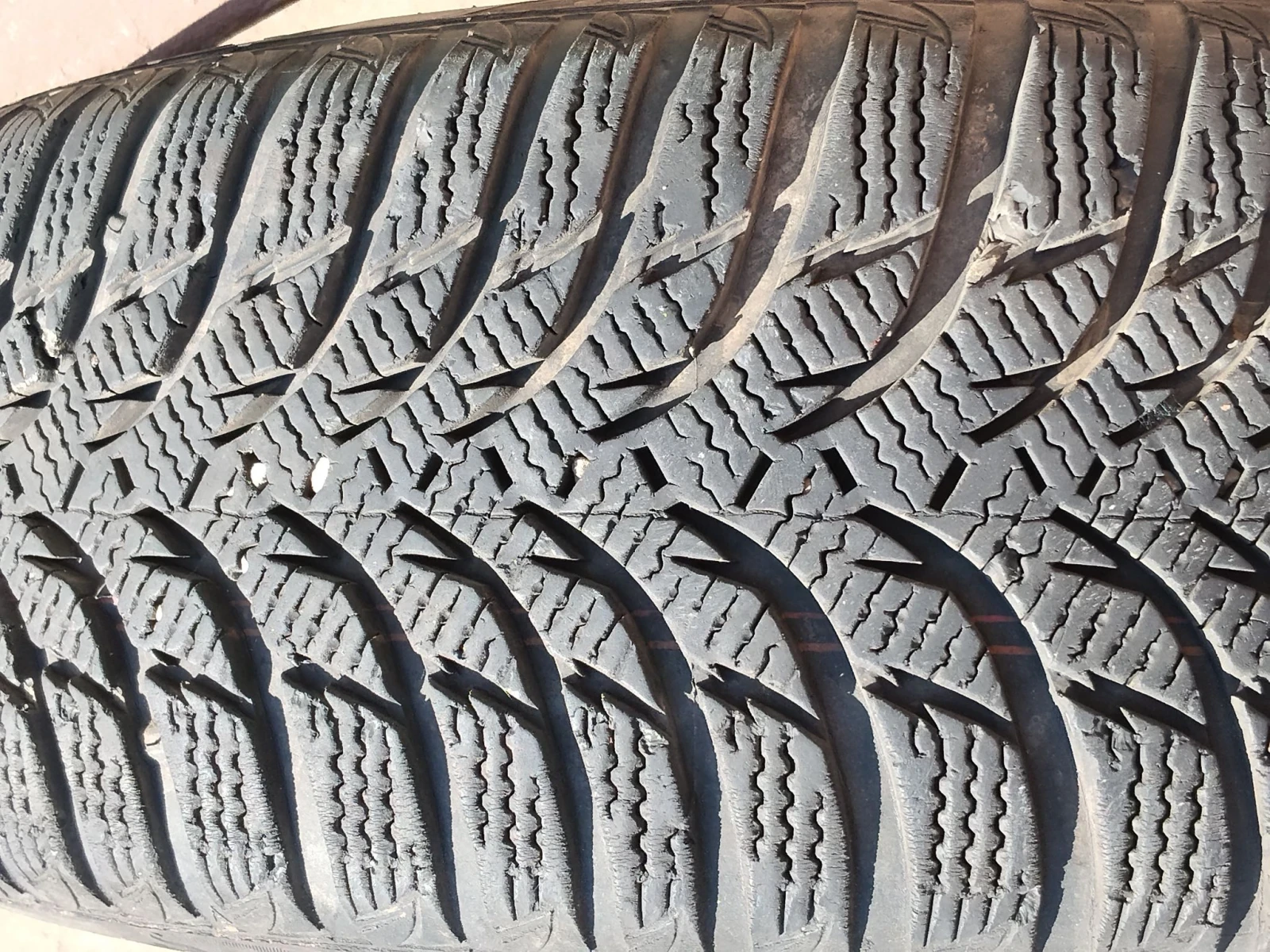 ���� � ������ 205/60R16 | Mobile.bg � ����������� 3