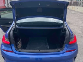 BMW 330 * 330i xDrive * CARFAX * ЦЕНА ДО БГ, снимка 16