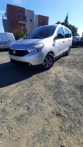 Dacia Lodgy 1.6I  6+ 1 места, снимка 2