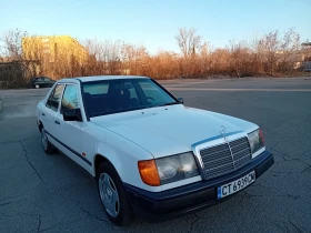 Mercedes-Benz E 200, снимка 2