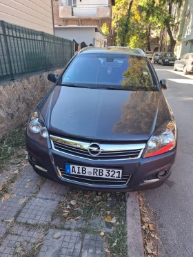 Opel Astra 1.9 CDTI, снимка 1