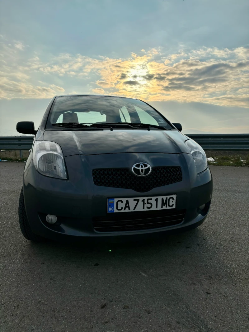 Toyota Yaris 1.3, снимка 1 - Автомобили и джипове - 48237089