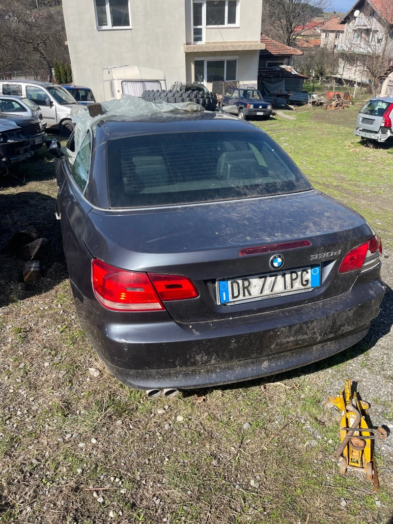 BMW 330, снимка 1 - Автомобили и джипове - 48908617