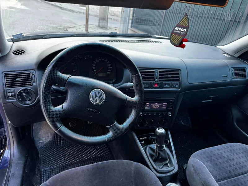 VW Golf, снимка 4 - Автомобили и джипове - 49026794