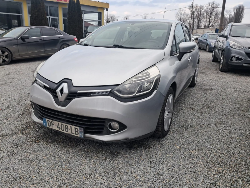 Renault Clio 1.5, снимка 1 - Автомобили и джипове - 49260002