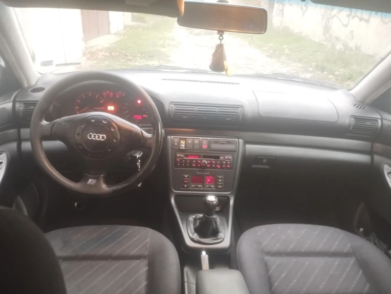 Audi A4, снимка 5 - Автомобили и джипове - 52344867