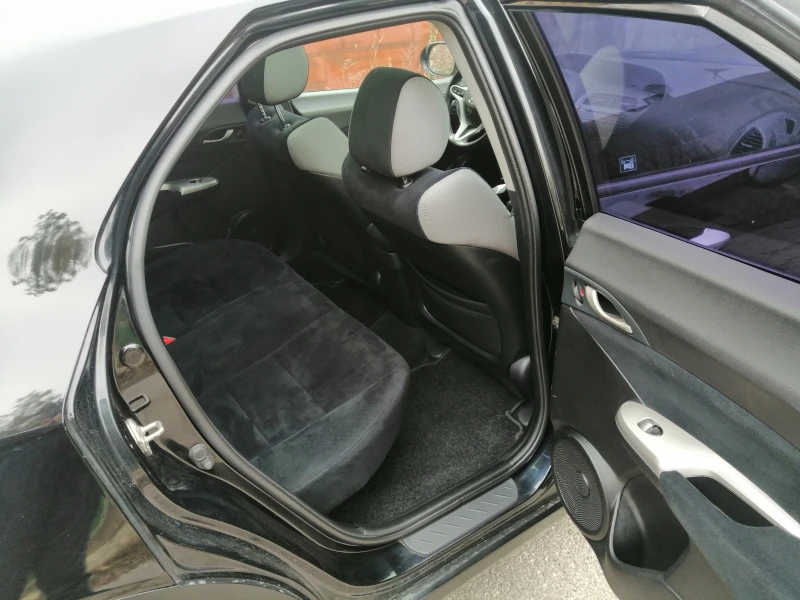 Honda Civic, снимка 7 - Автомобили и джипове - 52829579