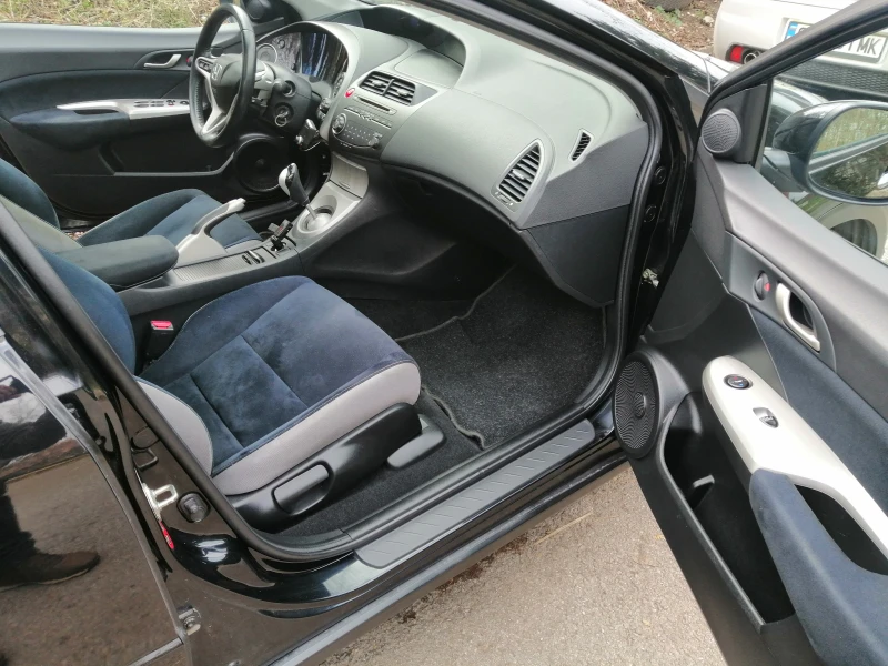 Honda Civic, снимка 17 - Автомобили и джипове - 52829579