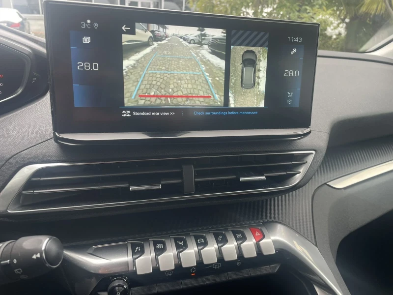 Peugeot 3008 1.5 bluehdi Active, снимка 16 - Автомобили и джипове - 53340258