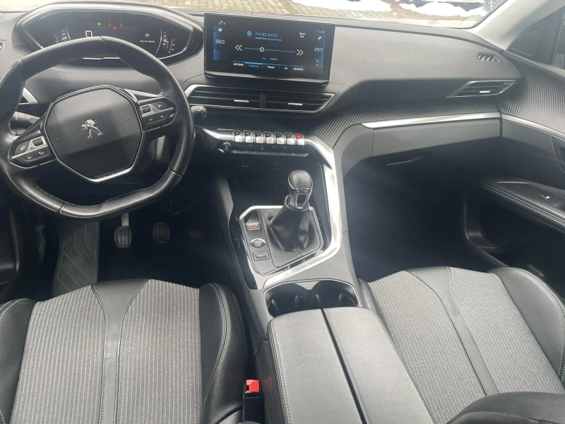Peugeot 3008 1.5 bluehdi Active, снимка 12 - Автомобили и джипове - 53340258