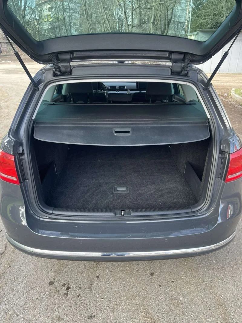 VW Passat 2.0 TDI, 140 к.с , снимка 16 - Автомобили и джипове - 53446019