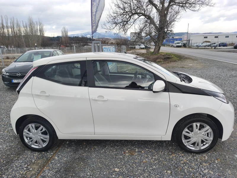 Toyota Aygo, снимка 4 - Автомобили и джипове - 53524745