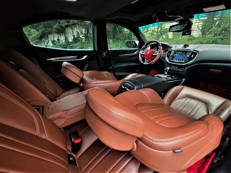 Maserati Ghibli 3.0 Diesel 3Rd Generation, снимка 6 - Автомобили и джипове - 55788520