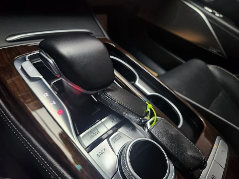 Kia K9 3.8 Automatic КРАЙНА ЦЕНА: 15142 EUR !!!РЕАЛНА КРА, снимка 16 - Автомобили и джипове - 55968222