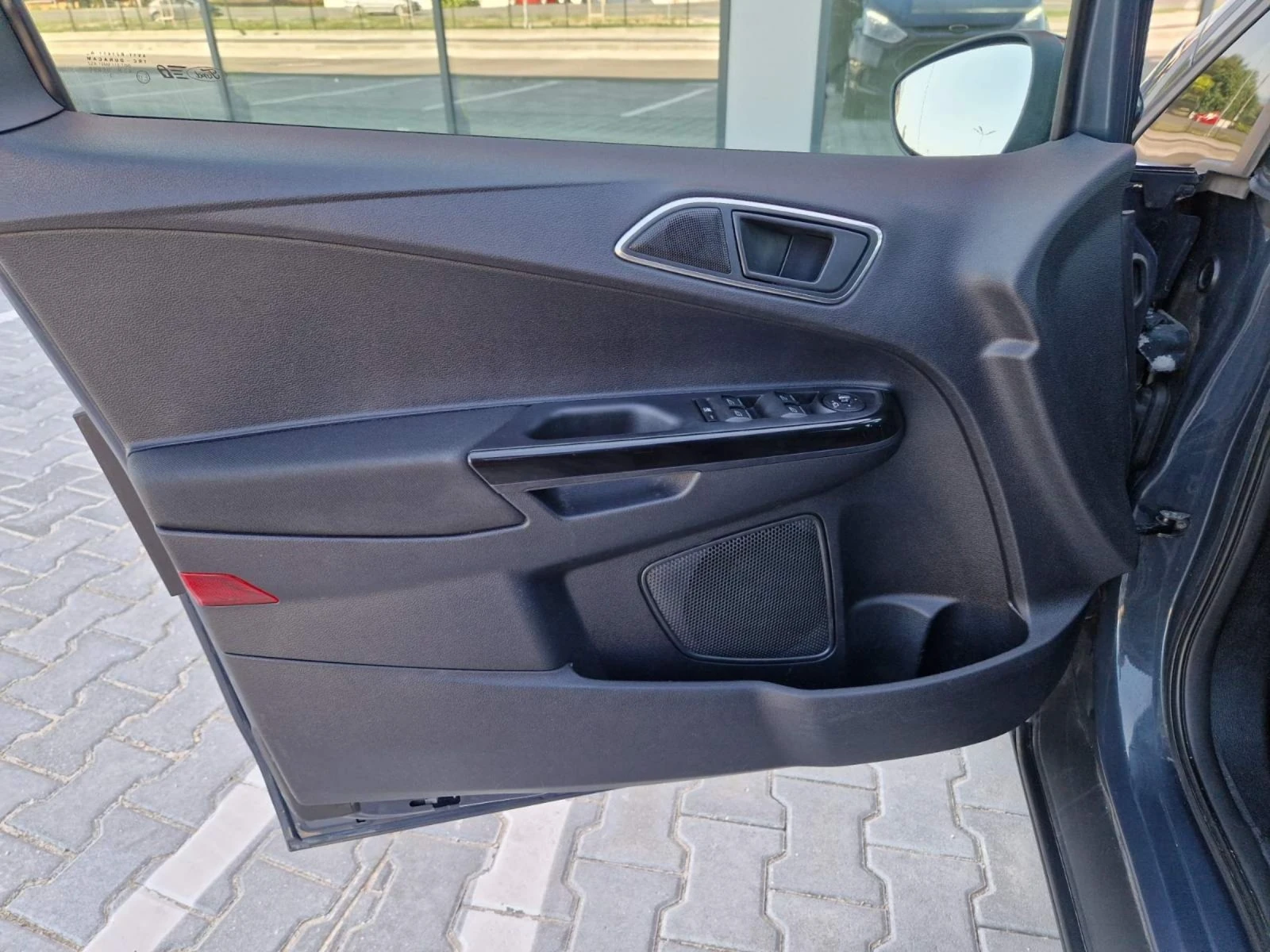 Ford B-Max СОБСТВЕН ЛИЗИНГ  | Mobile.bg — изображение 11