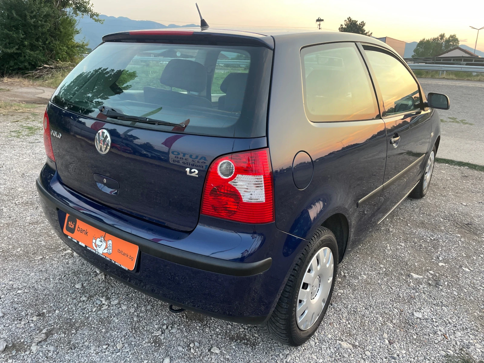 VW Polo 1.2I-12V-65-ITALIA - изображение 6