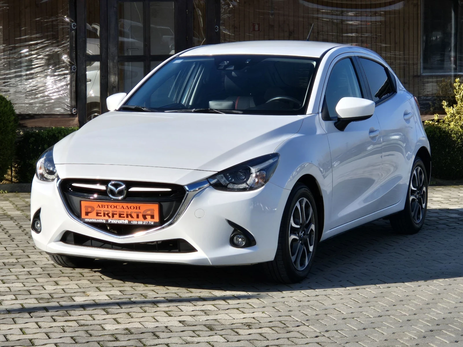 Mazda 2 1.5 диз.105к.с. - изображение 2