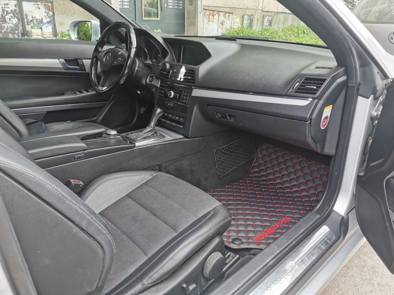 Mercedes-Benz E 250 БАРТЕР - ДОПЛАЩАМ ЗА ДЖИП  - изображение 6