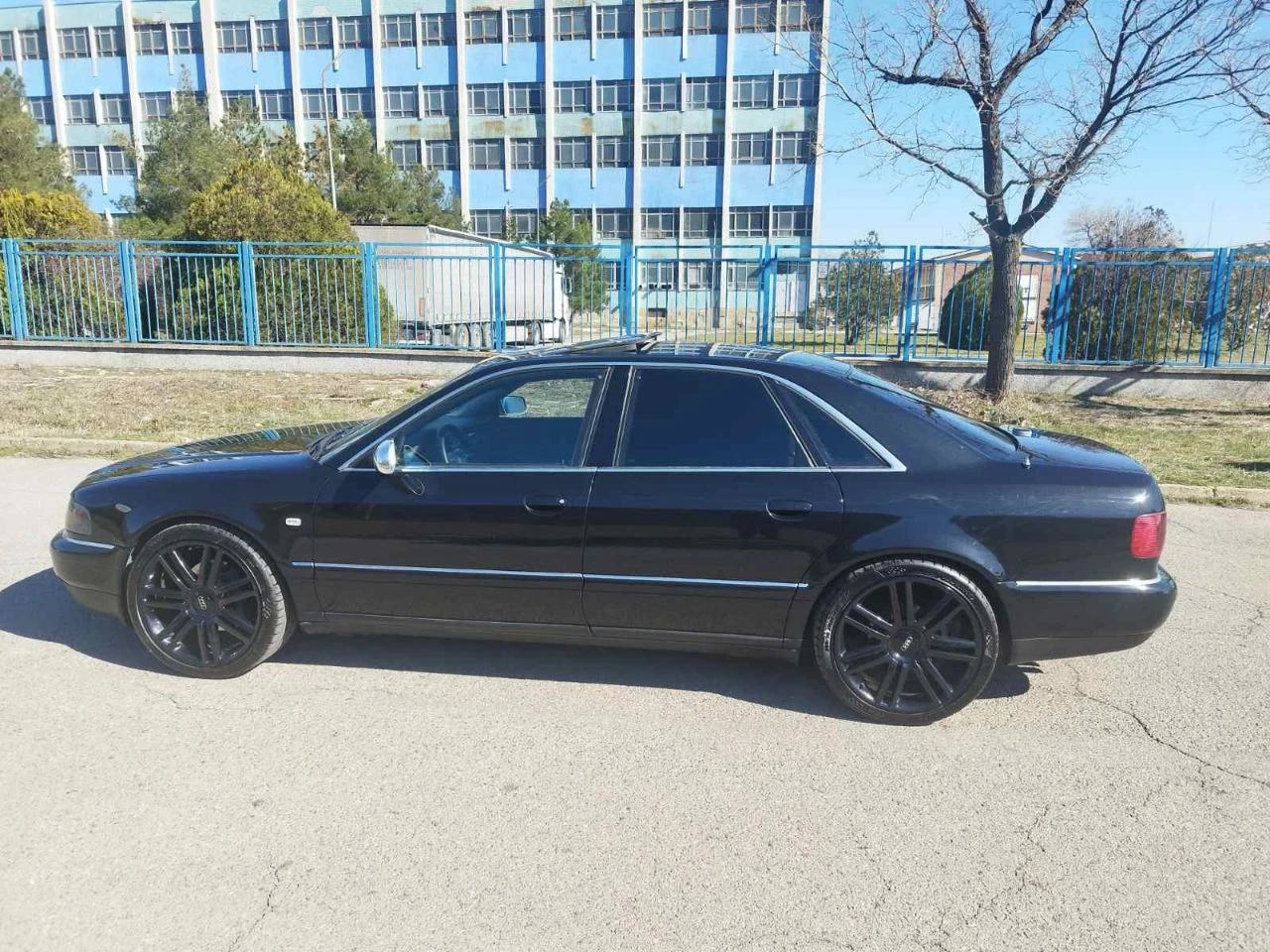 Audi A8 | Mobile.bg   7