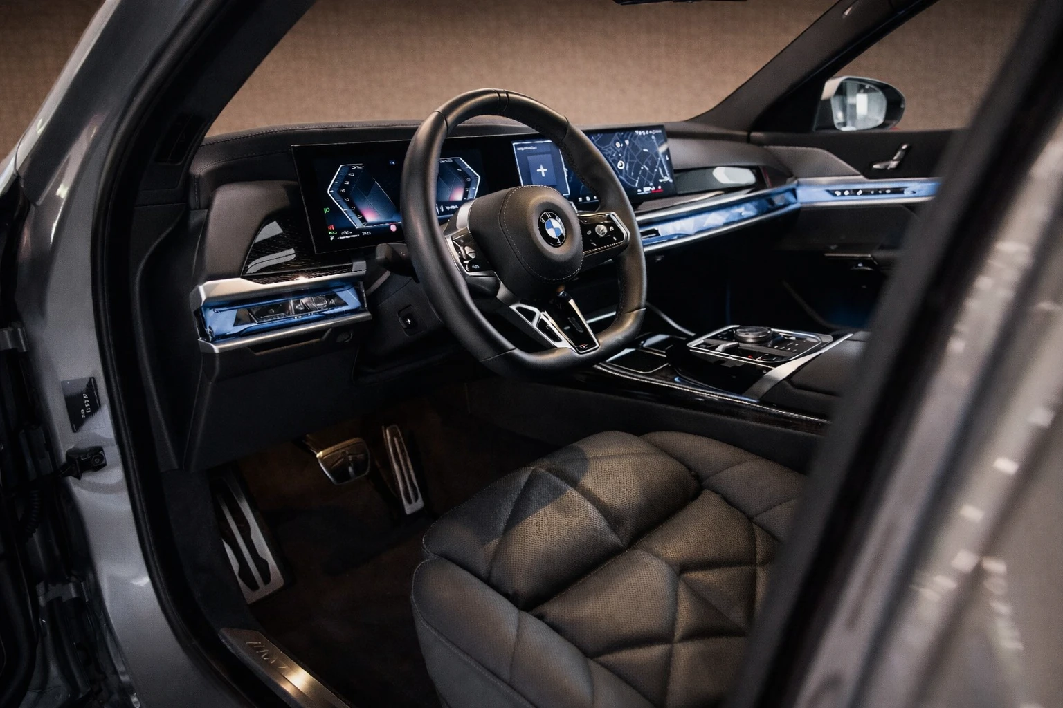 BMW 740 xDrive M Sport BOWERS & WILKINS | Mobile.bg � ����������� 7