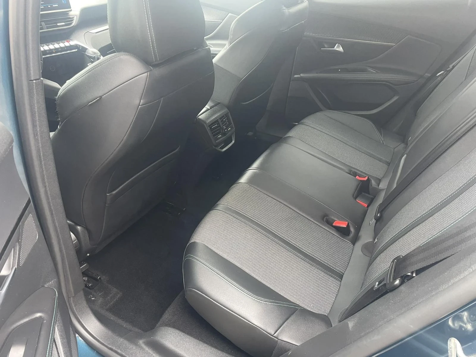 Peugeot 3008 1.5 bluehdi Active | Mobile.bg � ����������� 11