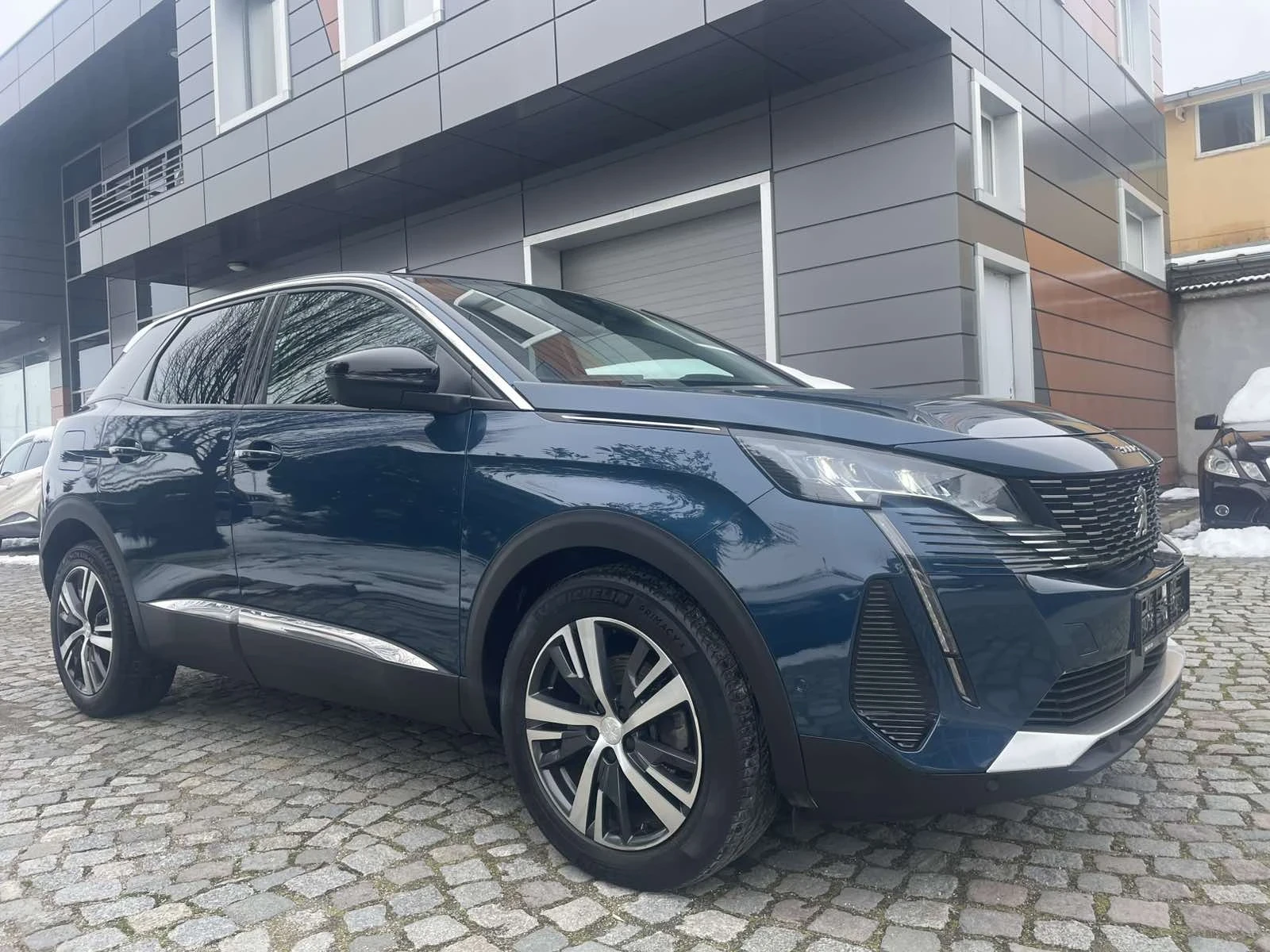 Peugeot 3008 1.5 bluehdi Active - изображение 4