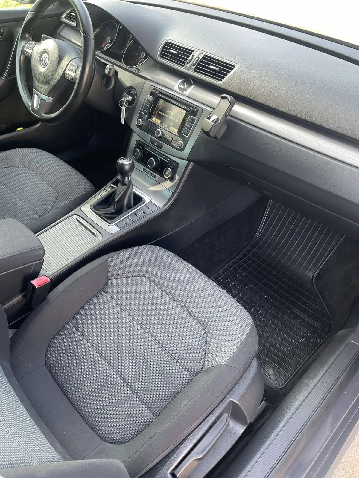 VW Passat 2.0 TDI, 140 �.�  | Mobile.bg � ����������� 6