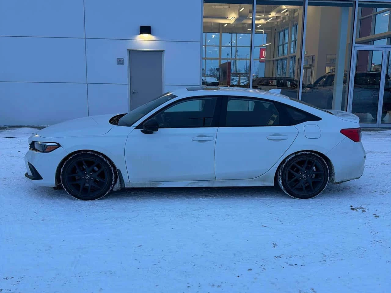 Honda Civic * Sport * CARFAX * ПАНО * KEYLESS * ПОДГРЕВИ *  - изображение 2