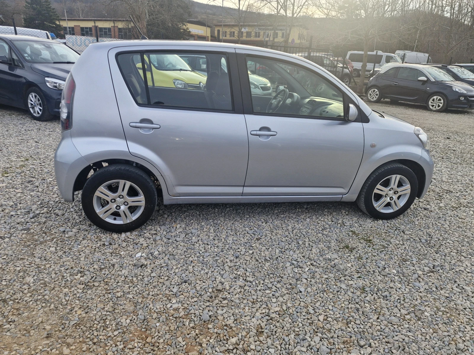 Daihatsu Sirion 1, 3* 91ps* AC* FACE*  | Mobile.bg � ����������� 6
