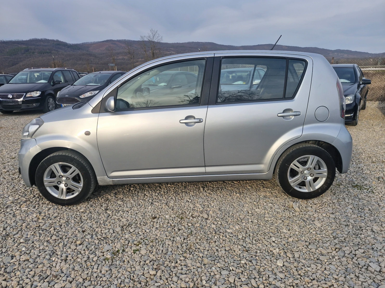 Daihatsu Sirion 1, 3* 91ps* AC* FACE*  | Mobile.bg � ����������� 2