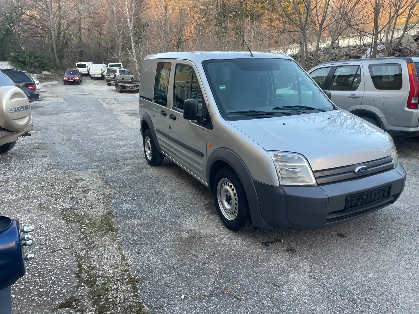 Ford Connect 1.8 110 кс клима топ състояние, снимка 3 - Автомобили и джипове - 53748696