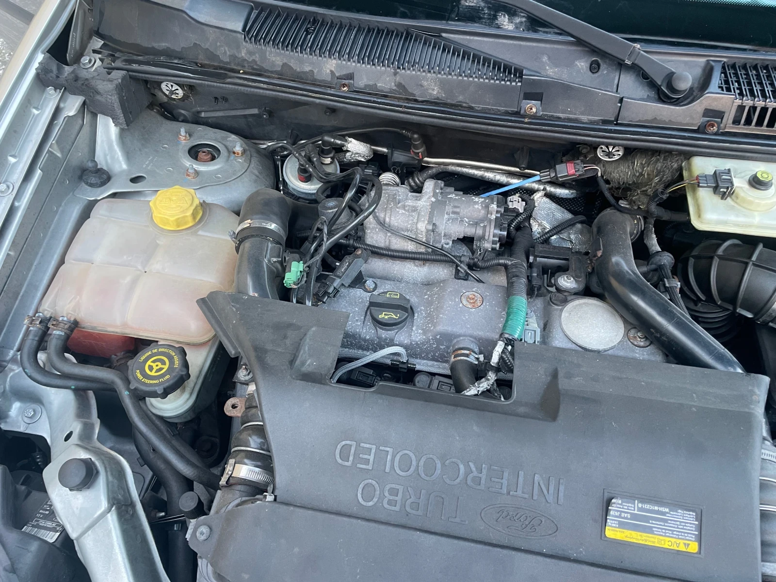 Ford Connect 1.8 110 кс клима топ състояние, снимка 12 - Автомобили и джипове - 53748696