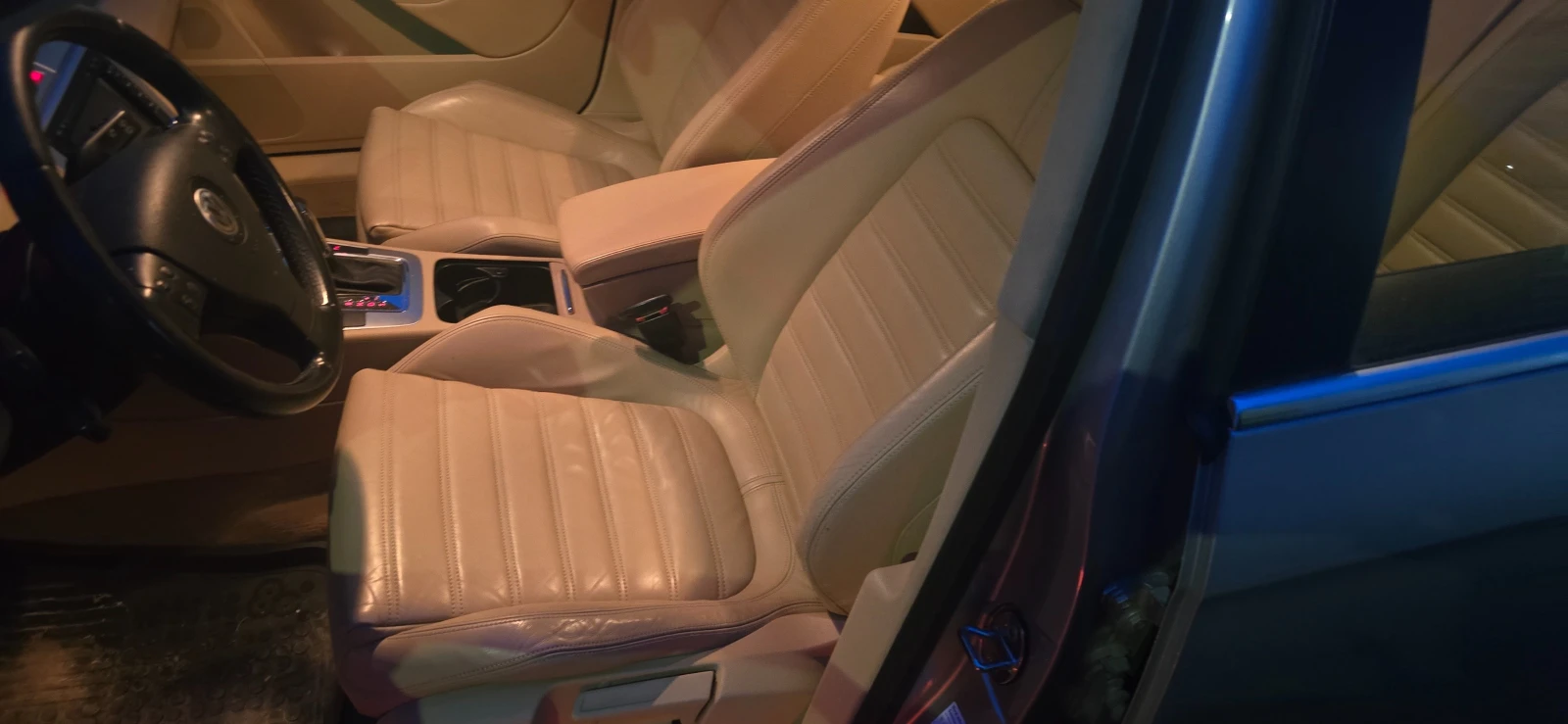 VW Passat 3.2 V6 4motion, снимка 13 - Автомобили и джипове - 53974437