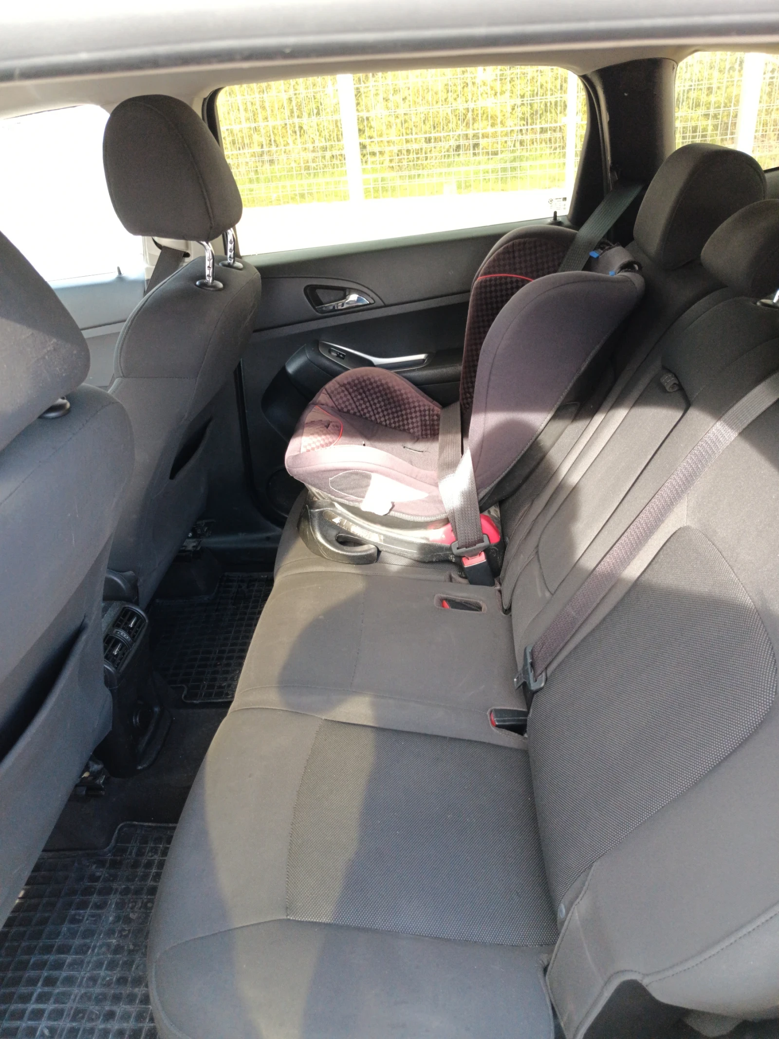 Chevrolet Orlando, снимка 6 - Автомобили и джипове - 54127813