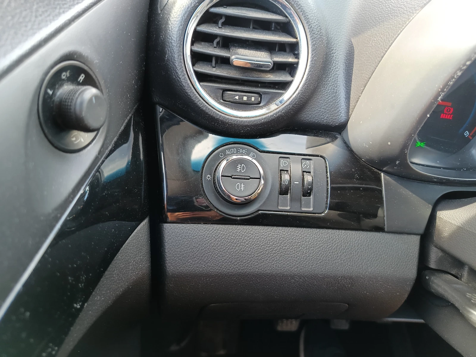 Chevrolet Orlando, снимка 9 - Автомобили и джипове - 54127813