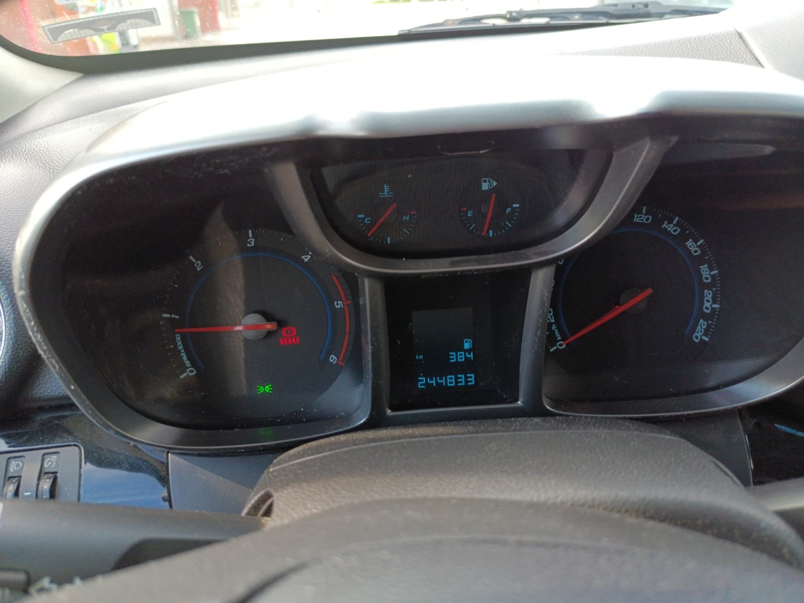 Chevrolet Orlando, снимка 8 - Автомобили и джипове - 54127813