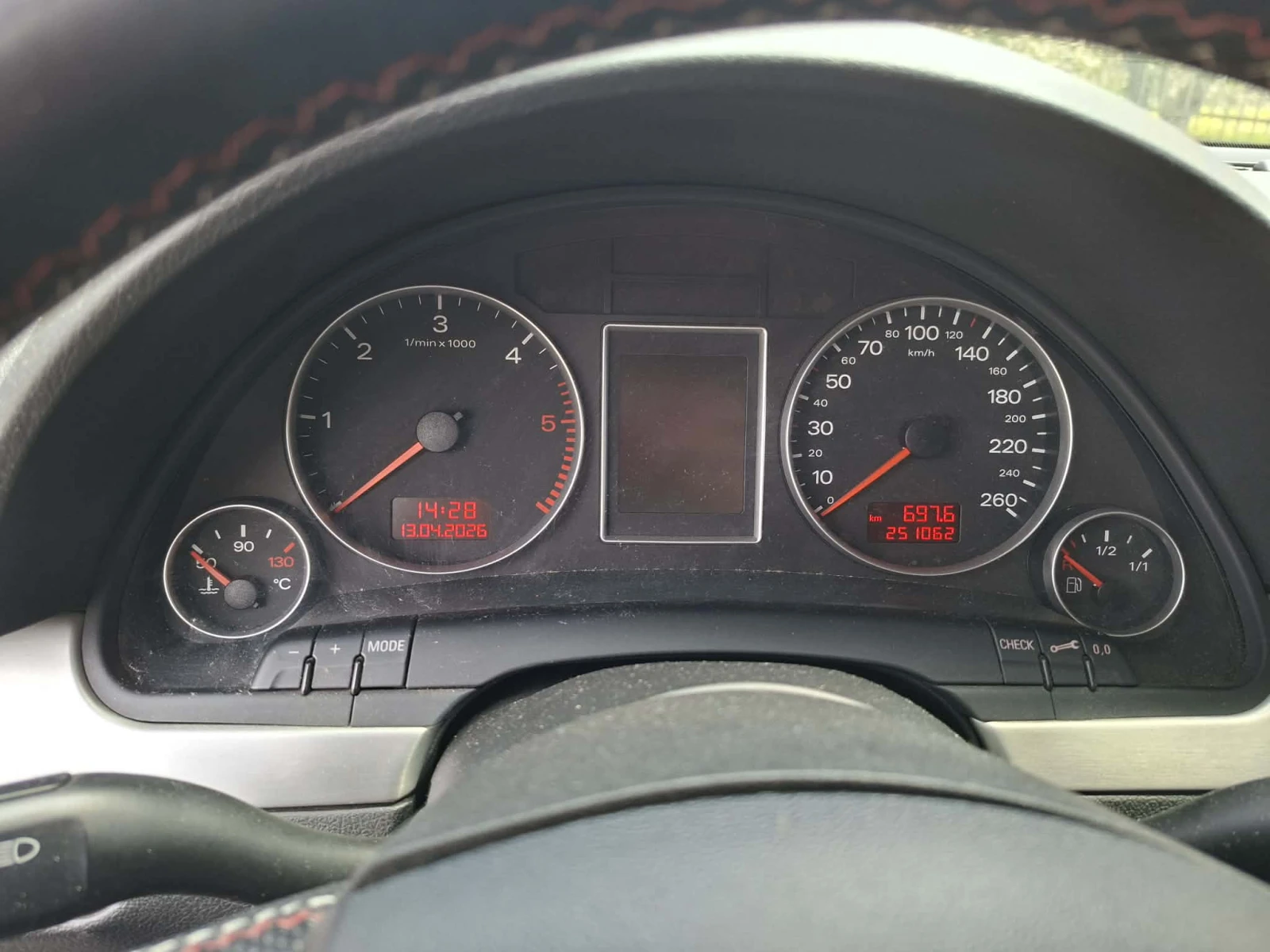 Audi A4, снимка 11 - Автомобили и джипове - 54188003