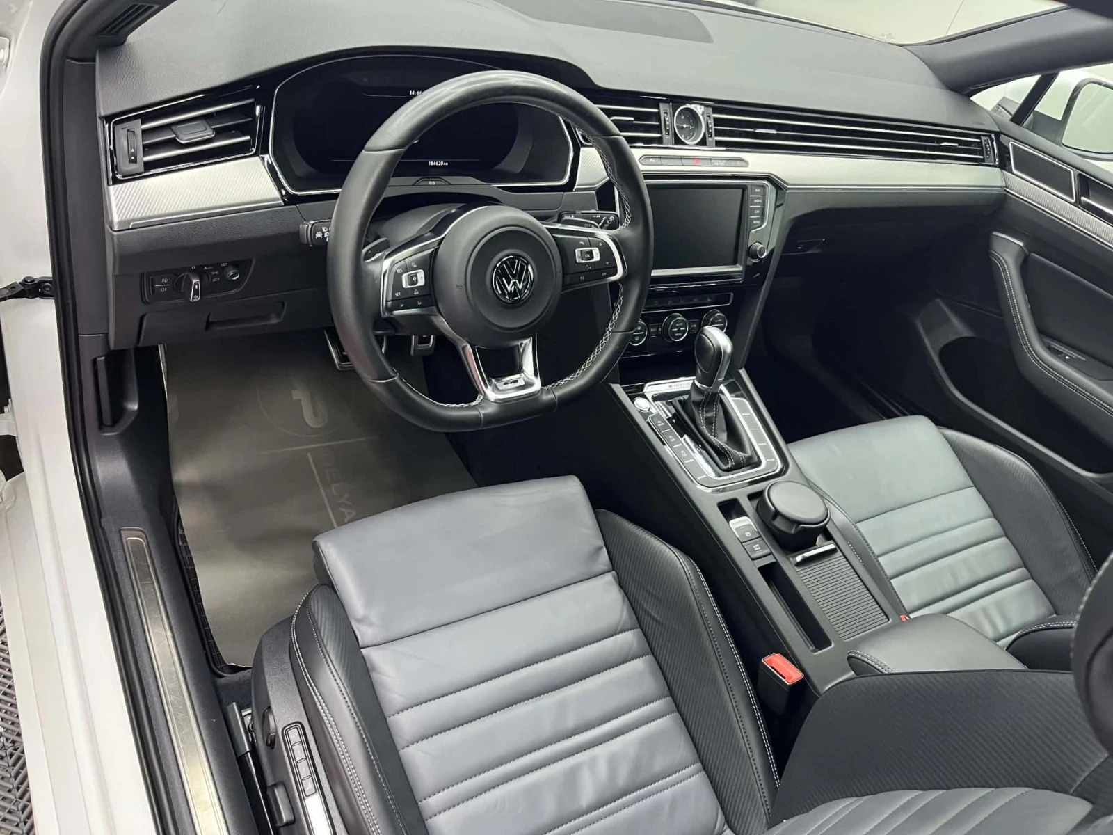 VW Passat 2.0TDI Bi-Turbo 3xR-Line 4Motion 184500�� | Mobile.bg � ����������� 5