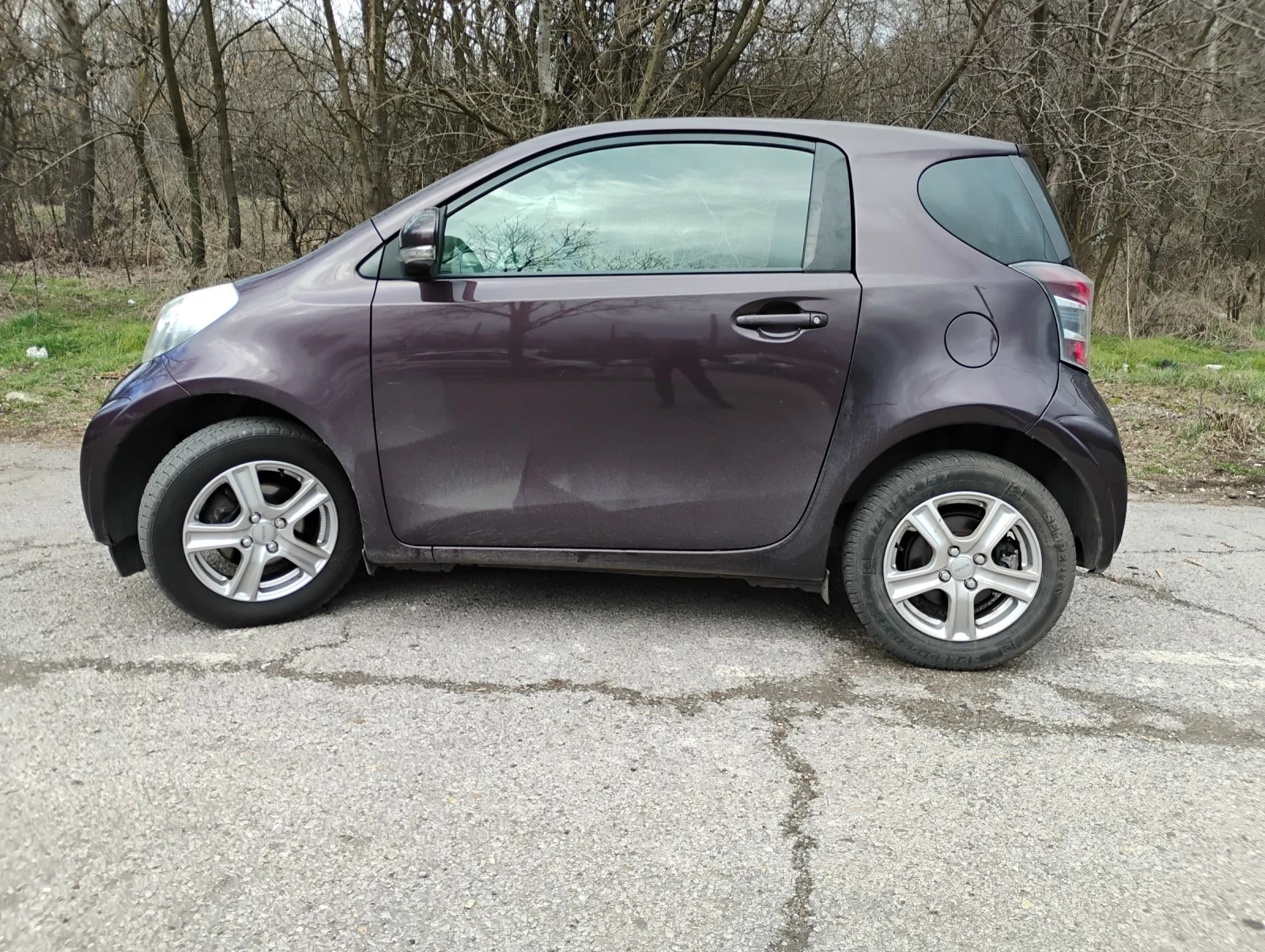 Toyota IQ, снимка 3 - Автомобили и джипове - 54364866
