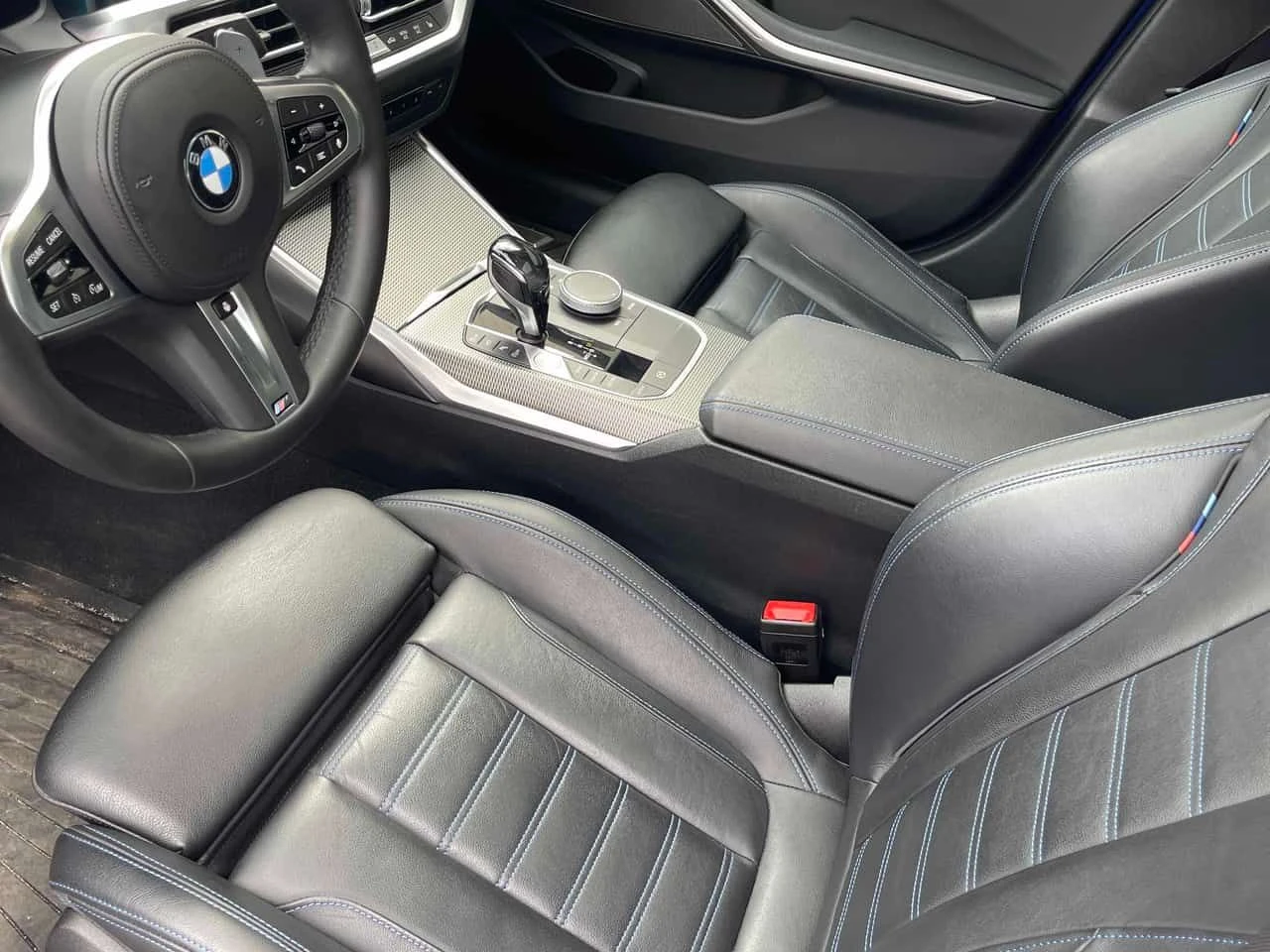 BMW 330 * 330i xDrive * CARFAX * ЦЕНА ДО БГ, снимка 5 - Автомобили и джипове - 54385491