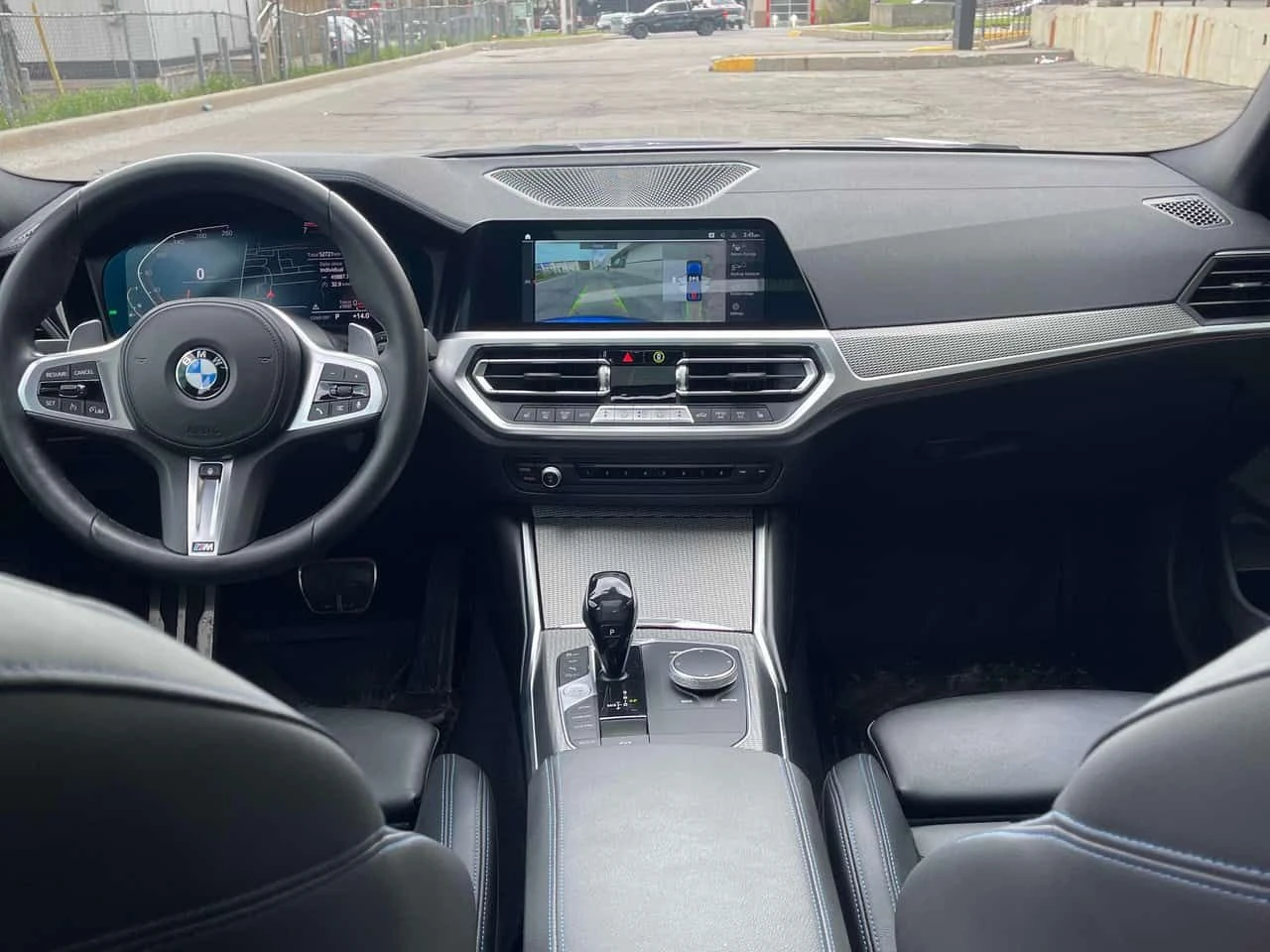 BMW 330 * 330i xDrive * CARFAX * ЦЕНА ДО БГ, снимка 15 - Автомобили и джипове - 54385491