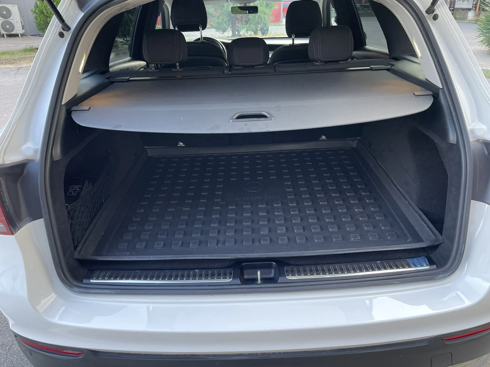 Mercedes-Benz GLC 200 d* FACELIFT* Sport, снимка 16 - Автомобили и джипове - 55051768