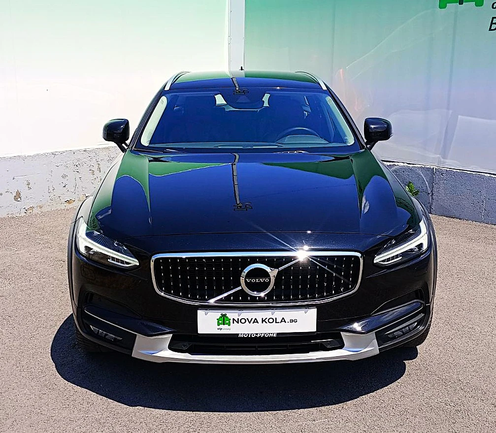Volvo V90 Cross Country 2.0 D5 (235 кс) AWD Automatic, снимка 3 - Автомобили и джипове - 54844208