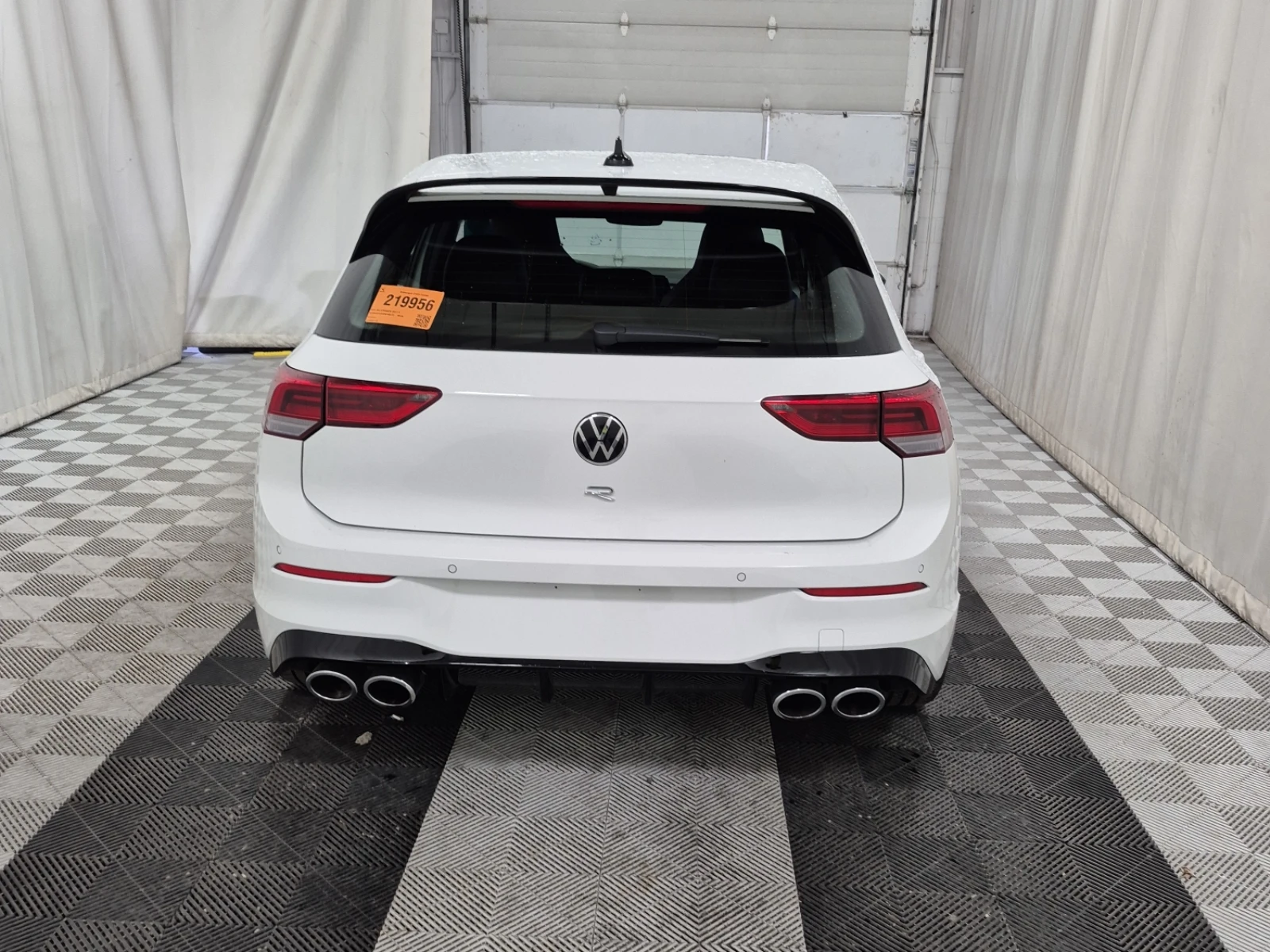 VW Golf R, снимка 5 - Автомобили и джипове - 54858925