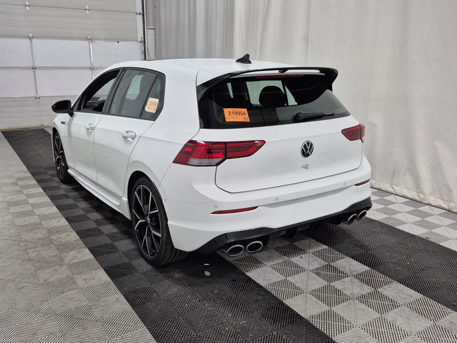 VW Golf R, снимка 6 - Автомобили и джипове - 54858925