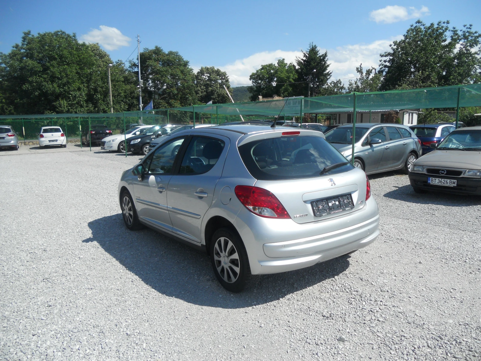 Peugeot 207 1.4i ЛИЗИНГ!!!! РЕАЛНИ КИЛОМЕТРИ+ СЕРВИЗНА ИСТОРИЯ, снимка 3 - Автомобили и джипове - 54914399
